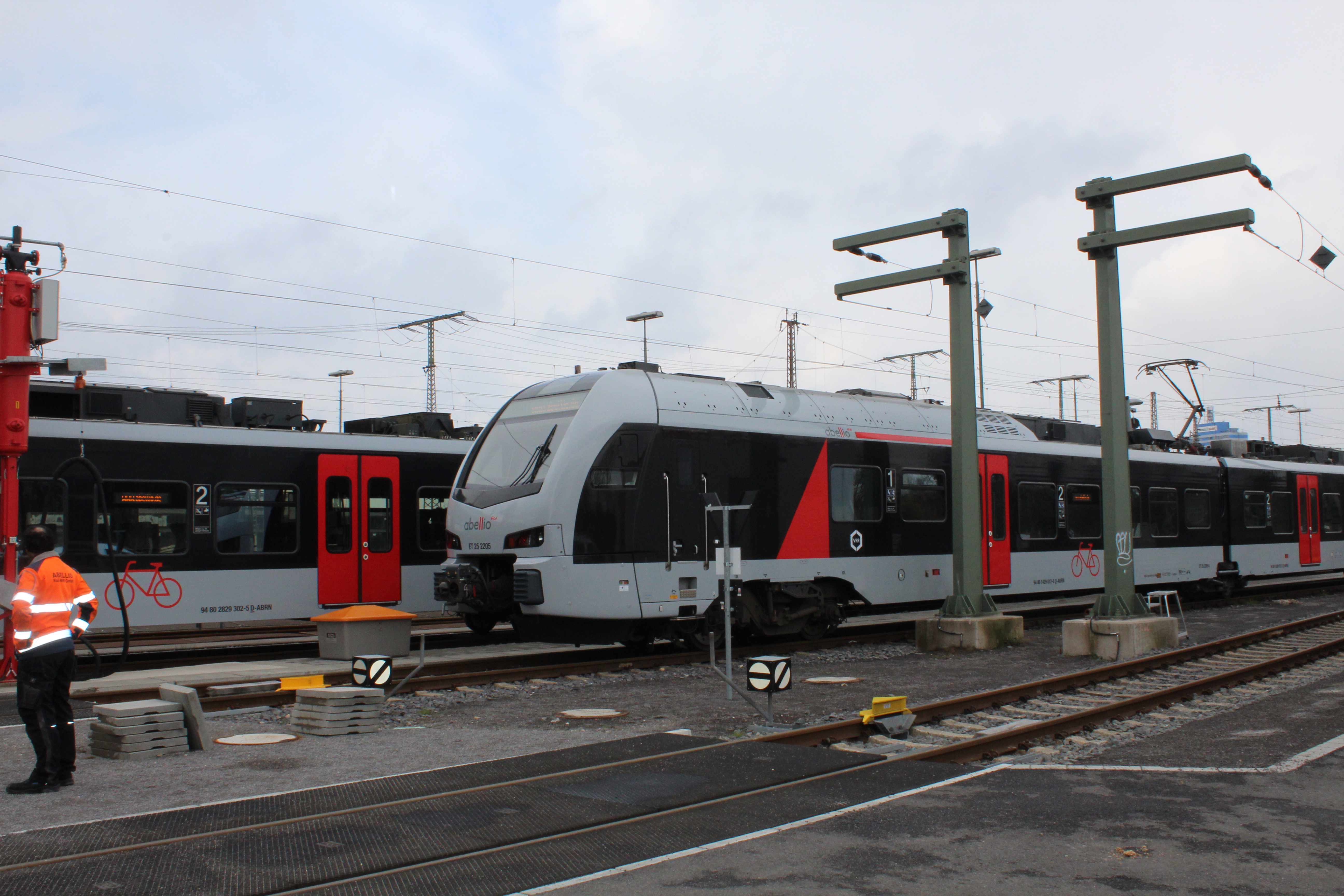 Abellio-trein op werkplaats in Duisburg