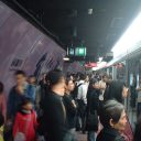 Reizigers Hong Kong Metro (bron: wikipedia Commons mailer_diablo)