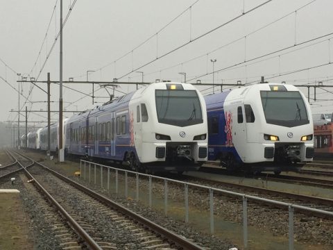 Arriva-treinen in Limburg, Maaslijn
