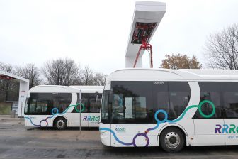 Elektrische bussen RRReis pantograaf (foto: Keolis)