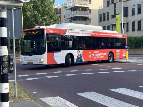 HTM-bus met nieuwe wervingscampagne. Foto: HTM