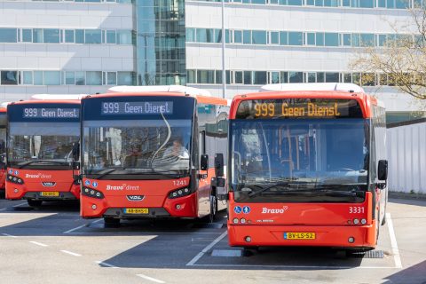 Bussen buiten dienst in Eindhoven.